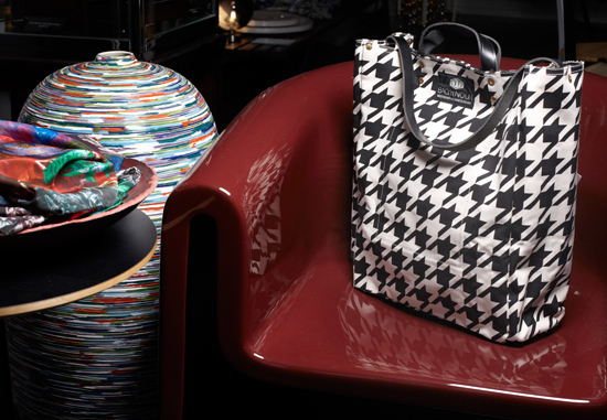 BAGnNOUN_QC_HoundsTooth_Toolbag_01