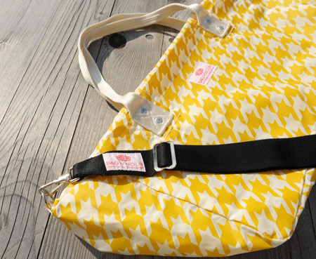 BagnNoun_Shoulderstrap_black