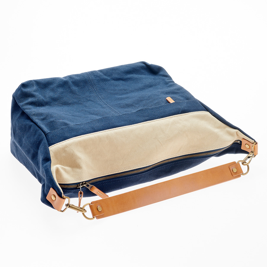 Baggyport_Shoulderbag_KBS-1002_navy-ivory_2