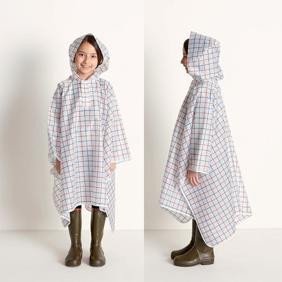 dankedesign_kids_raincape_ii_red-blue-check_1