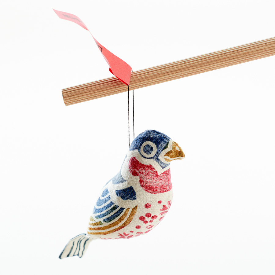 Shinkougei_Dolls_Wildbirds_L_Bullfink_1