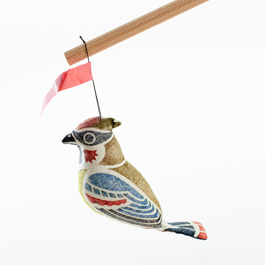 Shinkougei_Dolls_Wildbirds_Waxwing_1