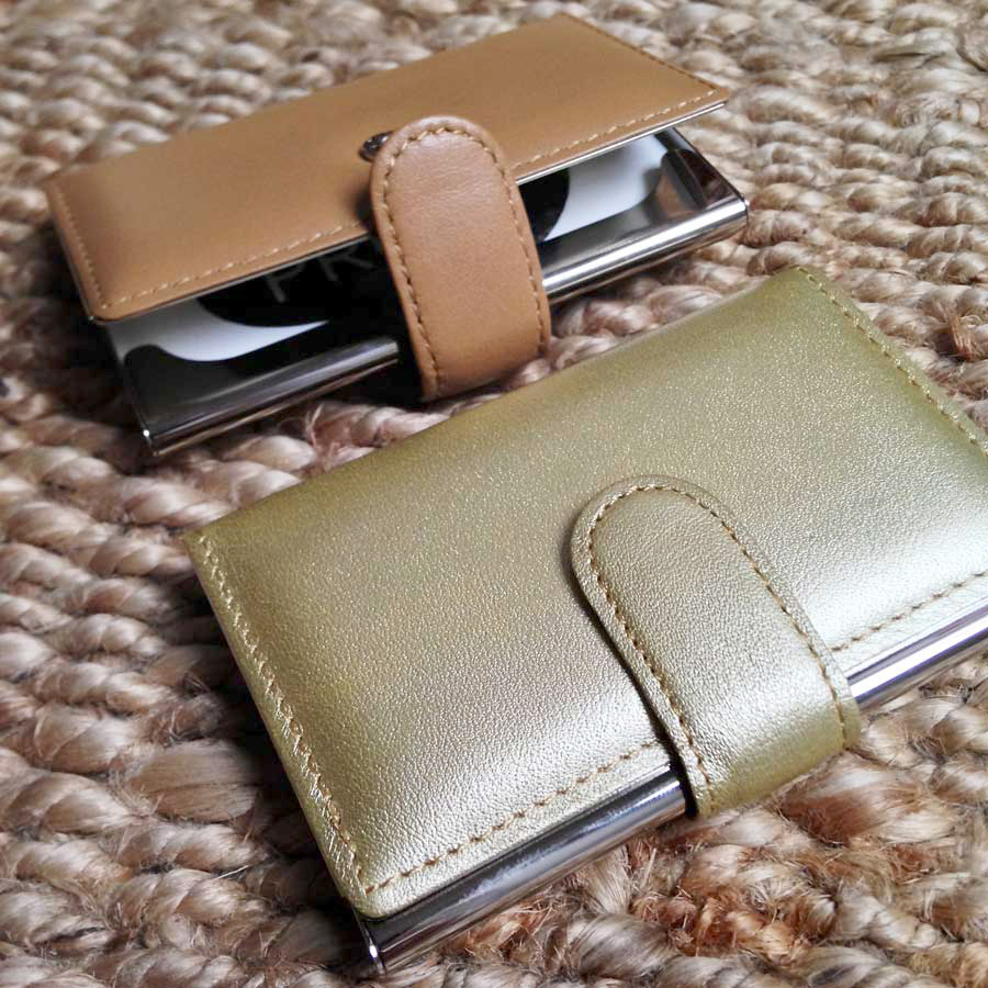 TsubotaPearl_Cardcase_arezzo_gold