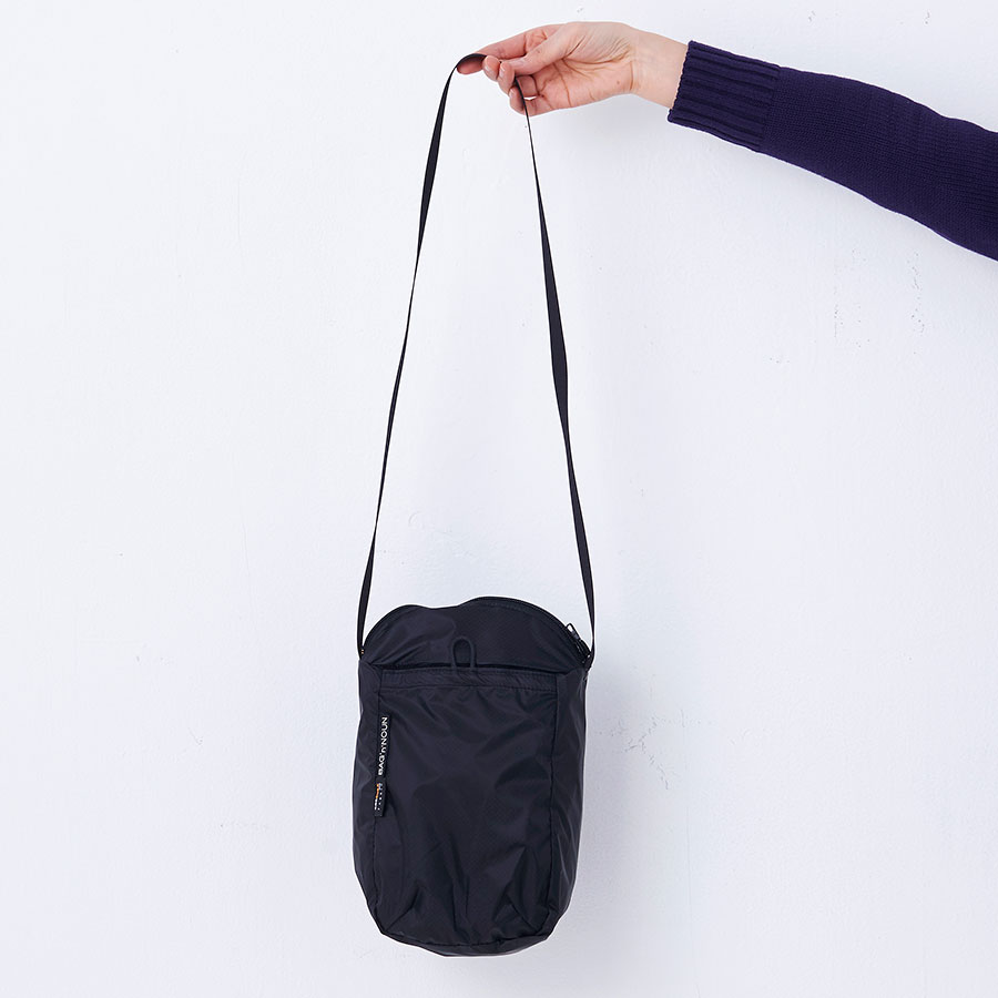 bagnnoun_camp_pochette_lhalf_black_3