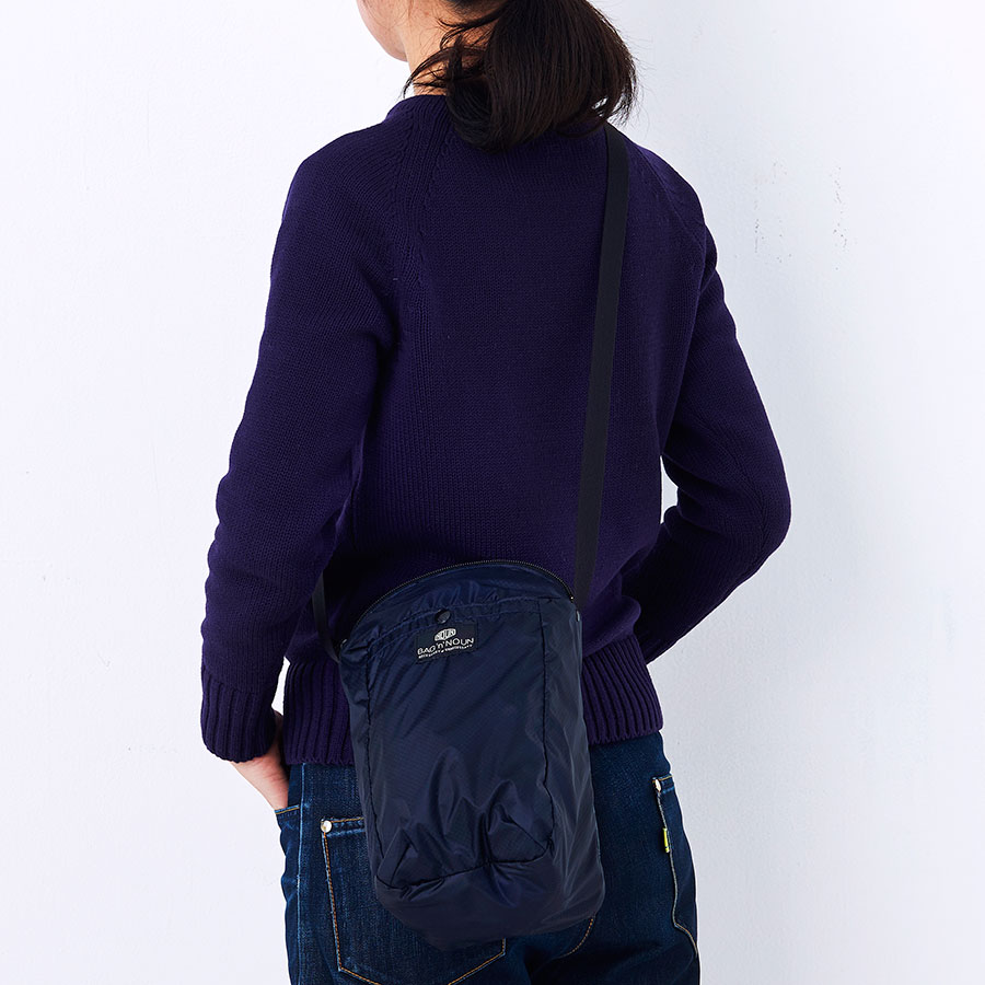 bagnnoun_camp_pochette_lhalf_navy_1