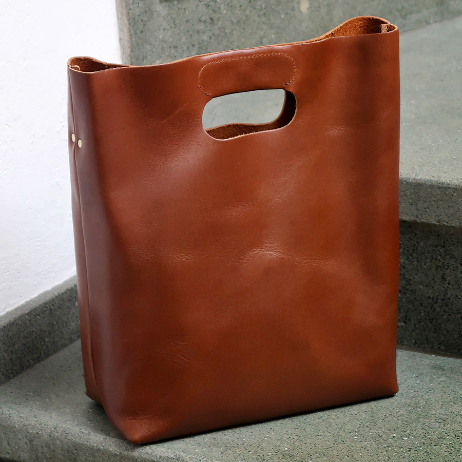 BaggyPort_CMAK_1014_brown_1