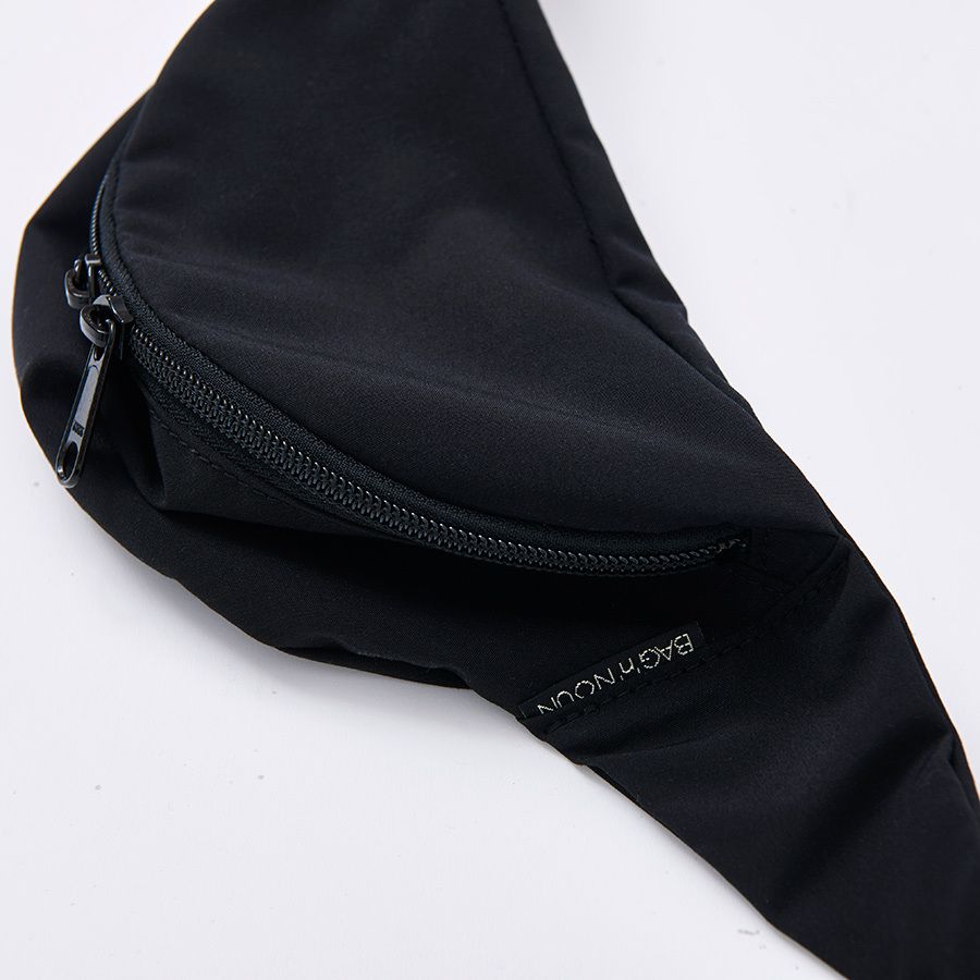 BagnNoun_Canada_Light_Waist_Pouch_black_3