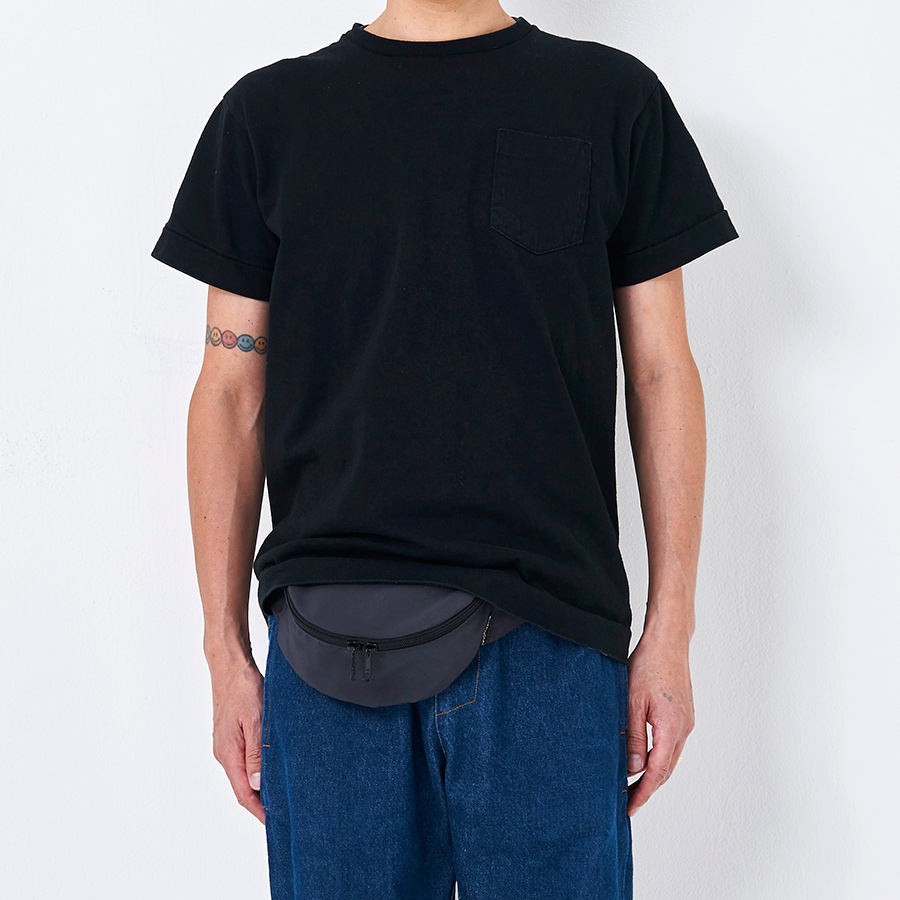 BagnNoun_Canada_Light_Waist_Pouch_grey_2