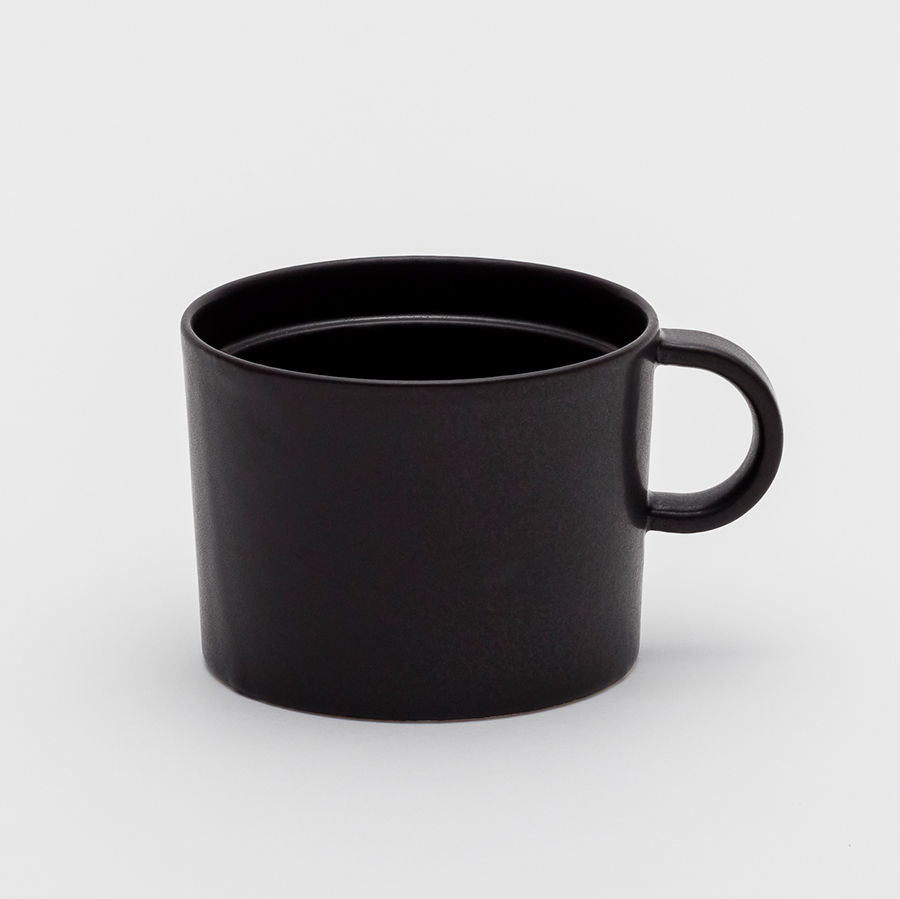 Arita_2016_Porcelain_BigGame_BG004_1