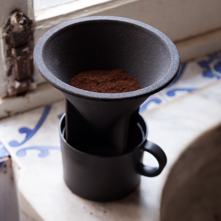 Arita_2016_Porcelain_BigGame_BG011_2