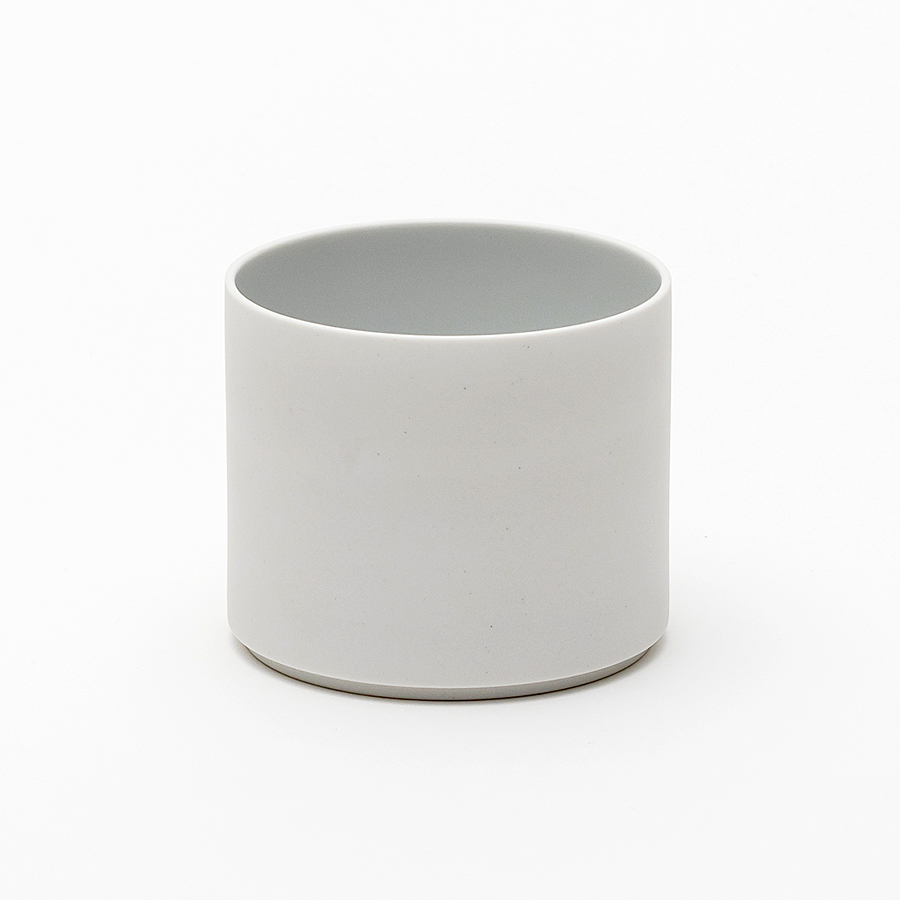 Arita_2016_Porcelain_TomasAlonso_CupL_white_1