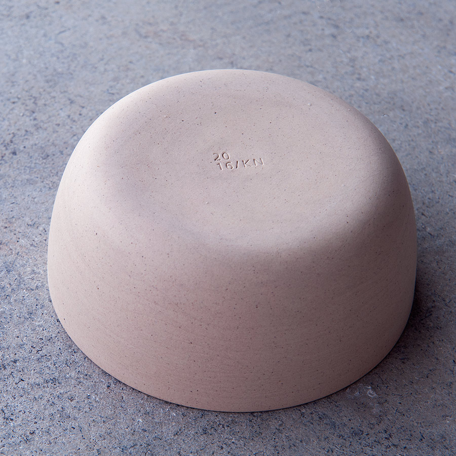 Arita_KirstieVanNoort_Bowl120_GreyClay_2