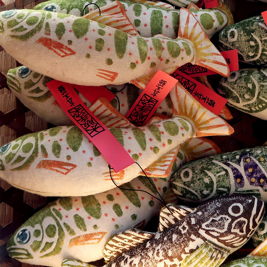 Shinkougei_Dolls_Fish_Amago-Trout-Forelle_1