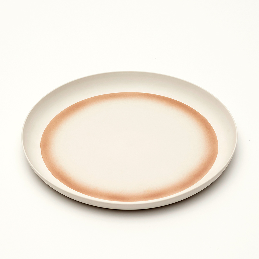 Arita_KirstieVanNoort_Plate250_spray_1