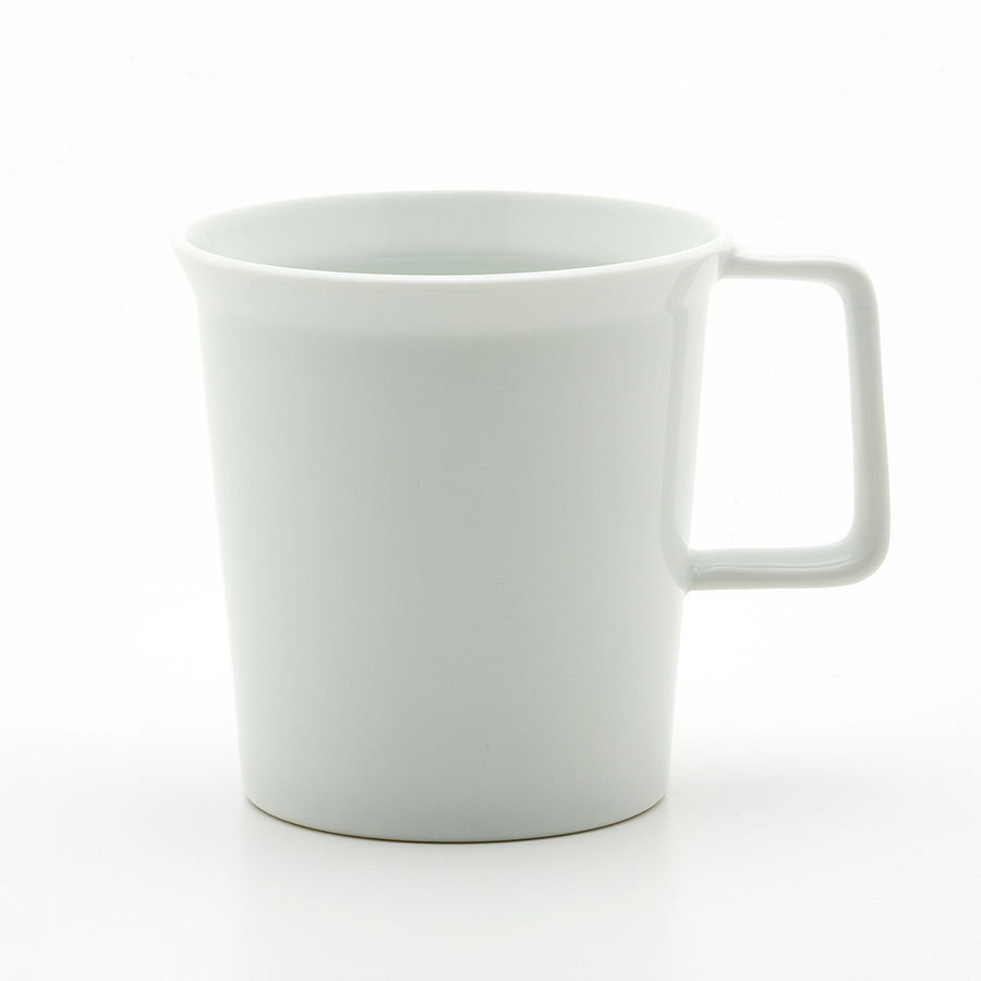 Arita_1616_Porcelain_Teruhiro_Yanagihara_Mughandle_white1