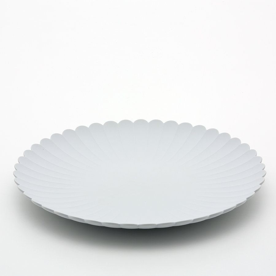 Arita_1616_Porcelain_Teruhiro_Yanagihara_PalacePlate_220_1