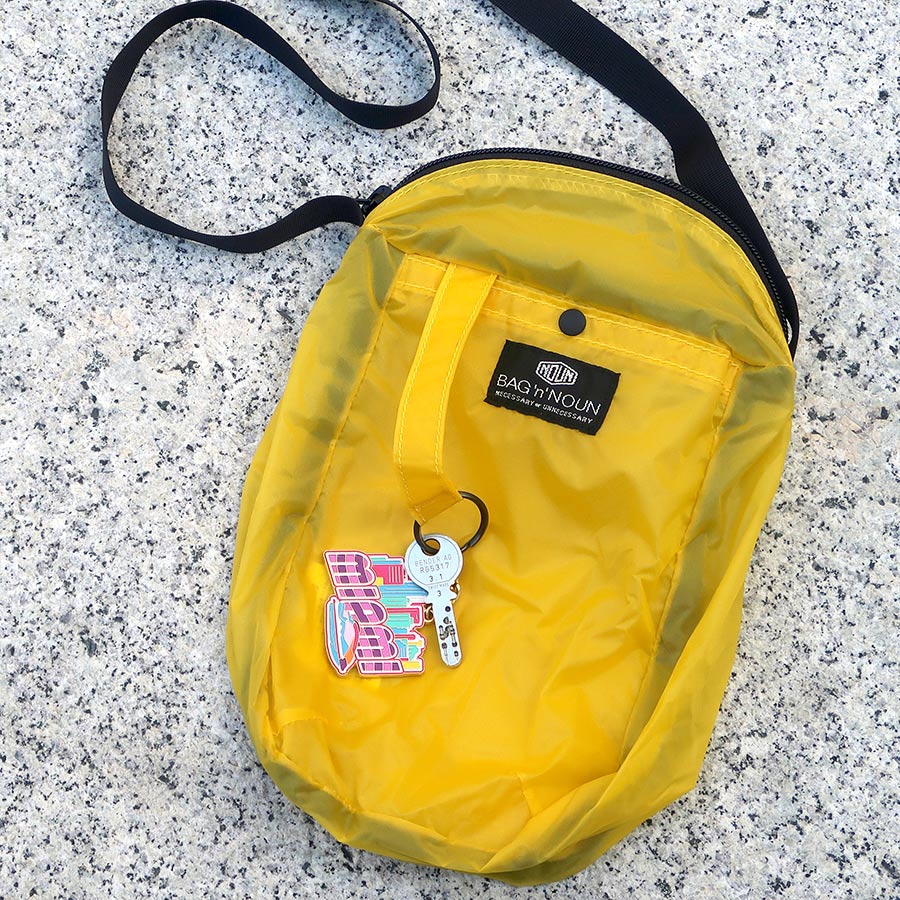 BAGnNOUN_Camp_Pochette_half_yellow_3