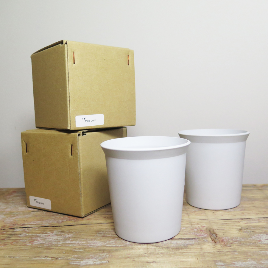 Arita_1616_Porcelain_Teruhiro_Yanagihara_Mug_grey4