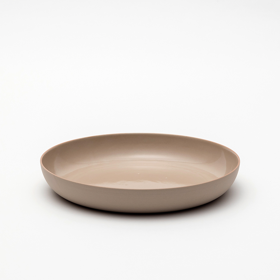 Arita_KirstieVanNoort_DeepPlate220_GreyClay_3