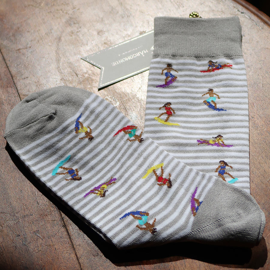 Marcomonde_Socks_Hawaii_Surfer_Grey_1