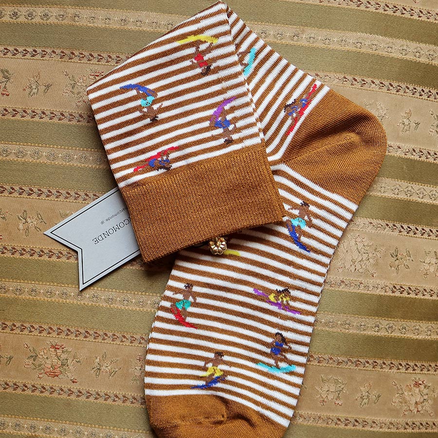 Marcomonde_Socks_Hawaii_Surfer_brown_2