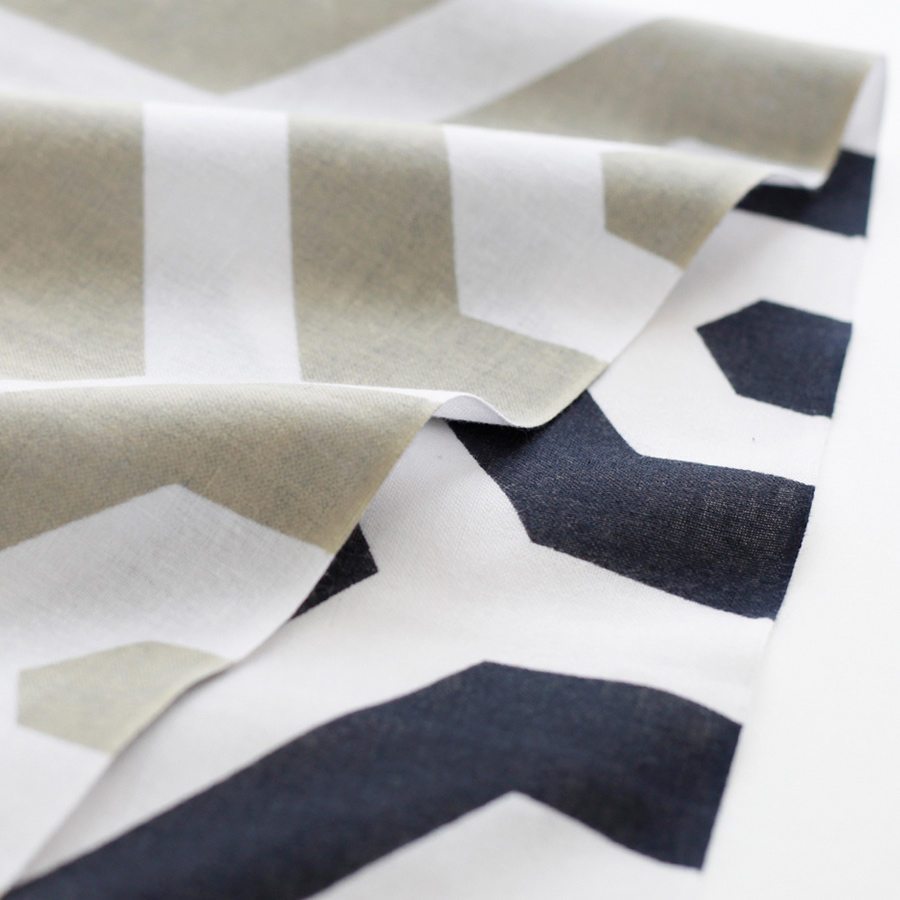 Hirali_Tenugui_ToraGaAme_17-018_1