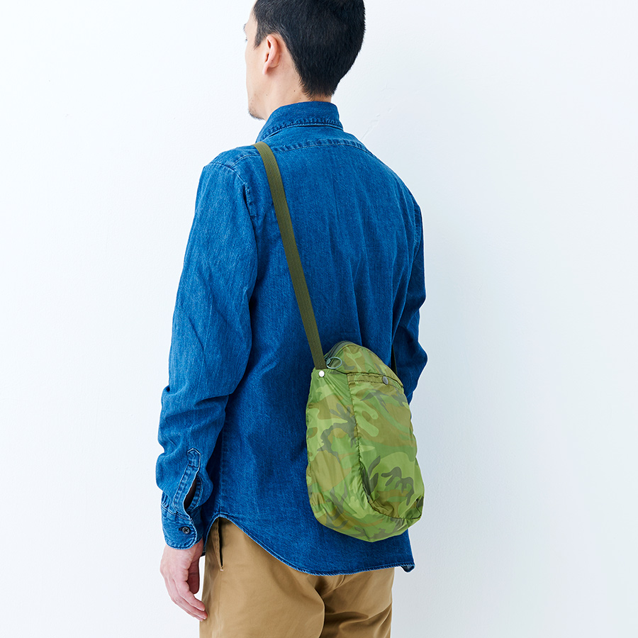 BAGnNOUN_Vietnam_Camo_Pochette_mini_01