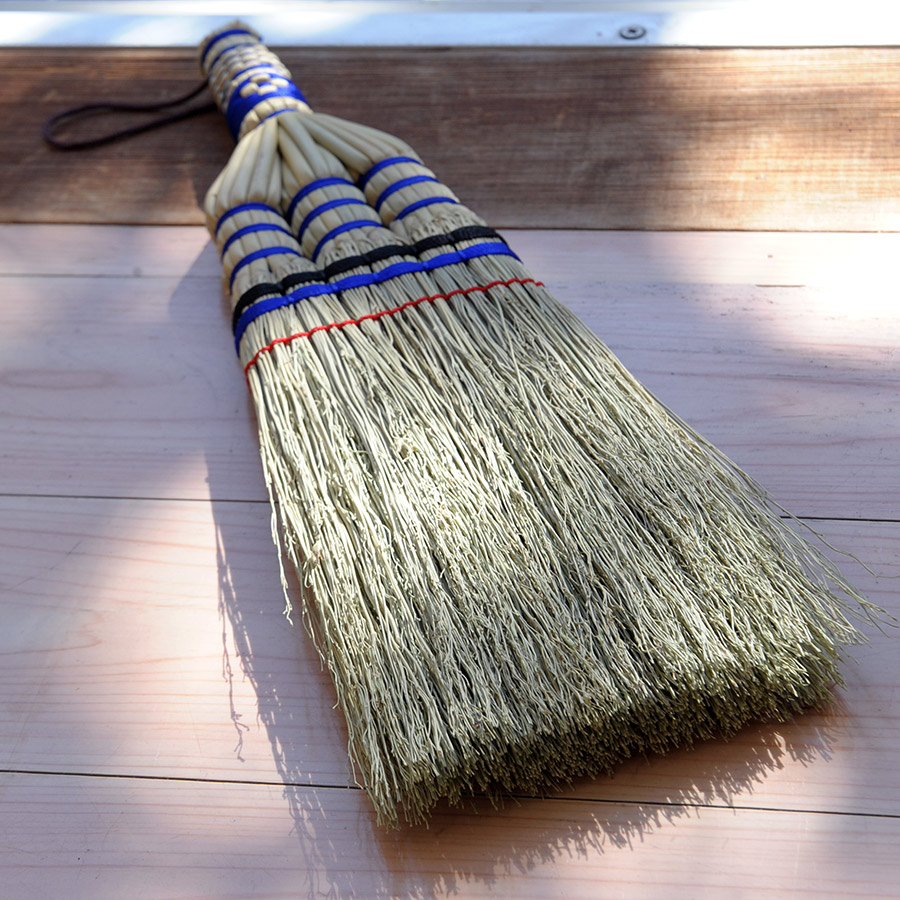 Japanproxy_Home_Kitchen_Pretty-Broom_1