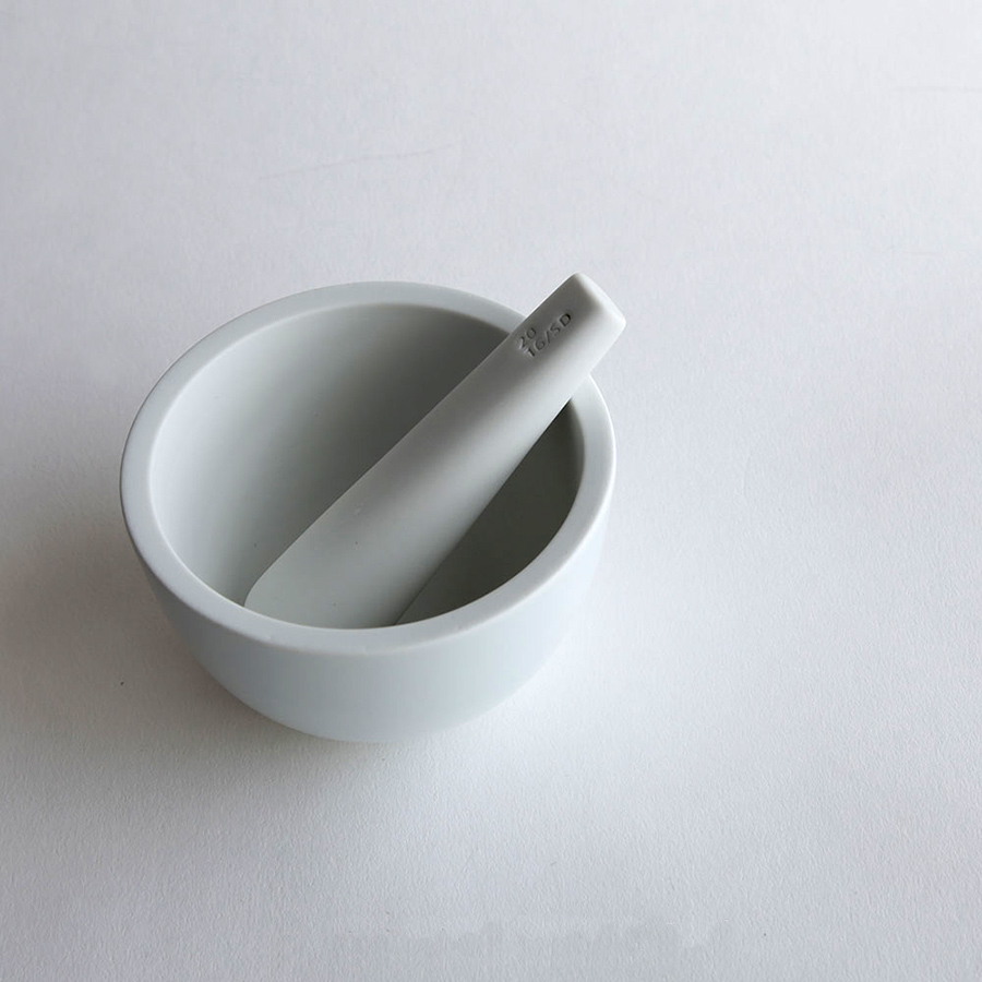 Arita_2016_StefanDiez_Mortar_Pestle_2