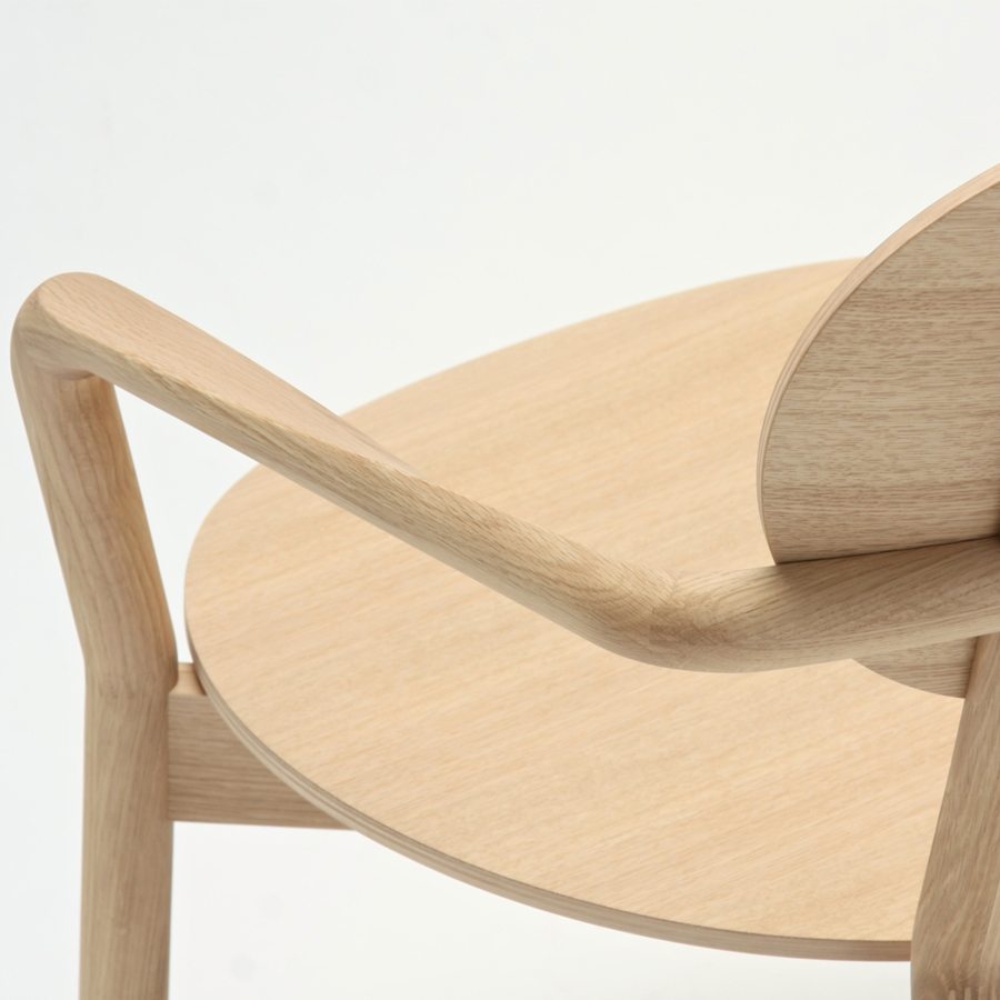KNS_Castor_LowChair_oak_2