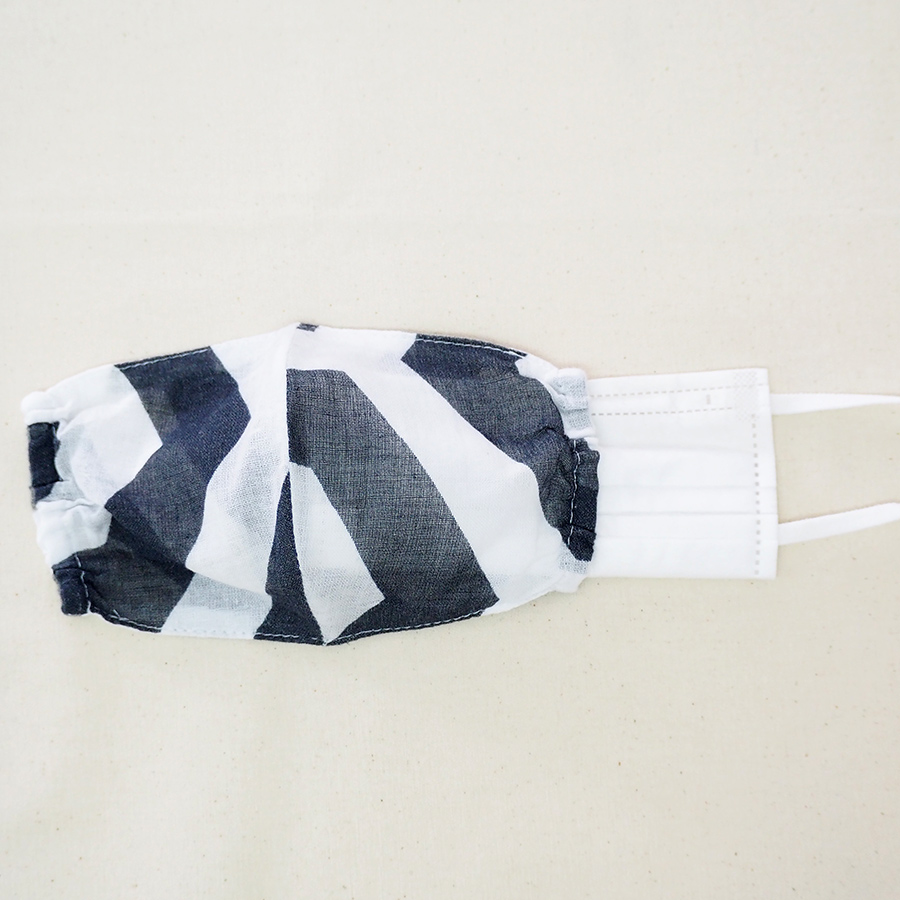 HIrali_GauzeFaceMask-Cover_Toragaame_1